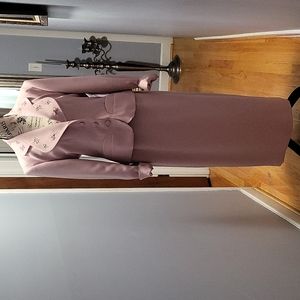 Morgan Miller light pale suite. Size 12